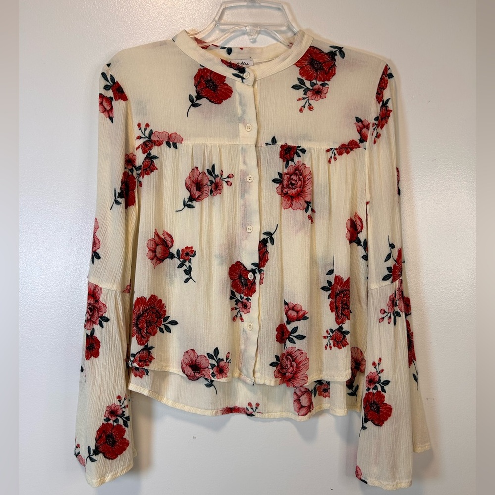 Love Fire Cream and Red Floral Blouse Bell Sleeves Button‎ Up Women’s Medium